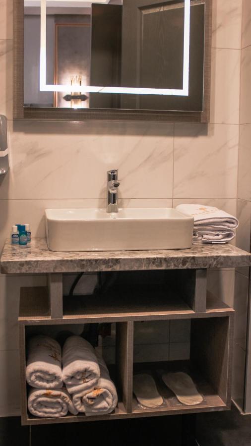 איזמיר Talles City Hotel מראה חיצוני תמונה
