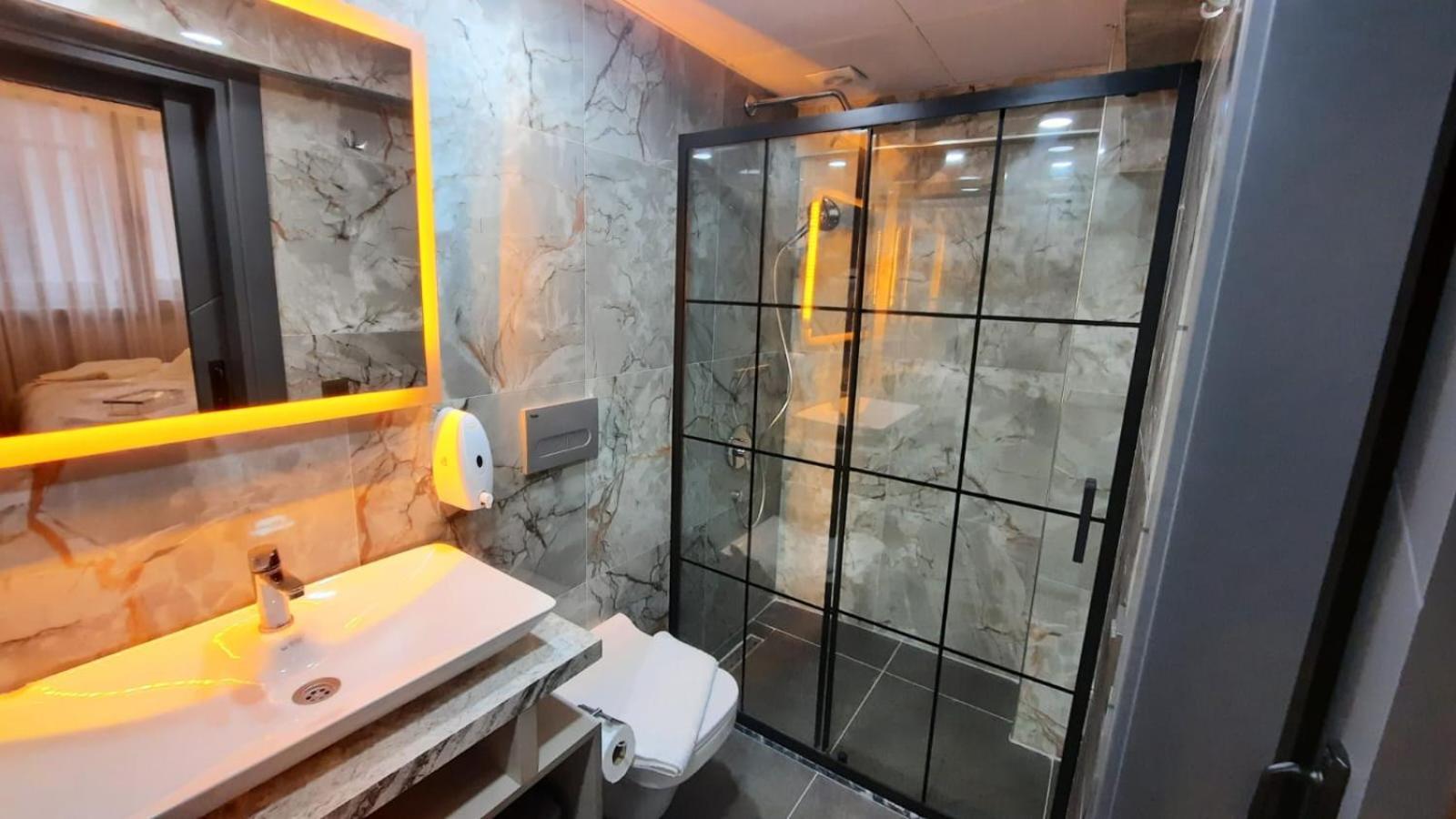 איזמיר Talles City Hotel מראה חיצוני תמונה