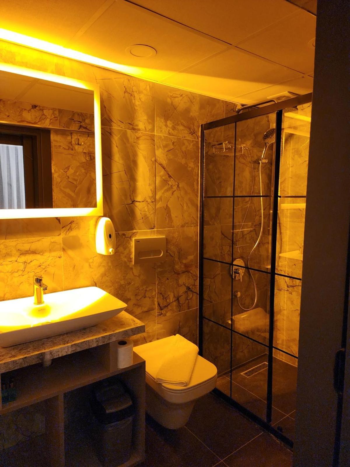 איזמיר Talles City Hotel מראה חיצוני תמונה
